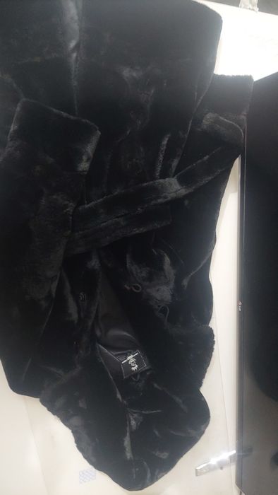 Красивая теплая шуба