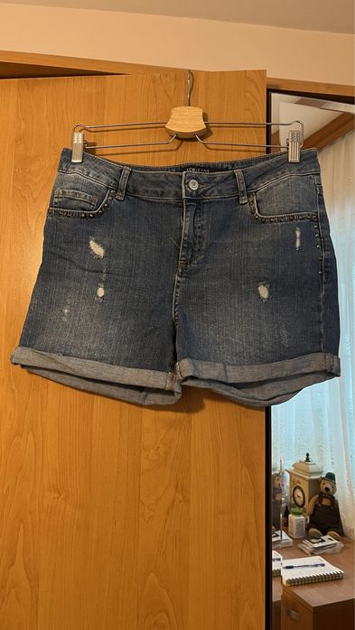 Сет къси панталонки и риза нови