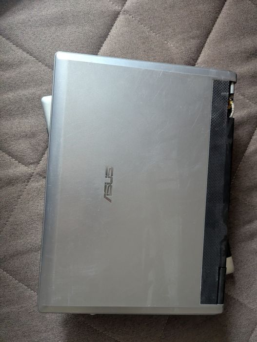 3 офисных ноутбука