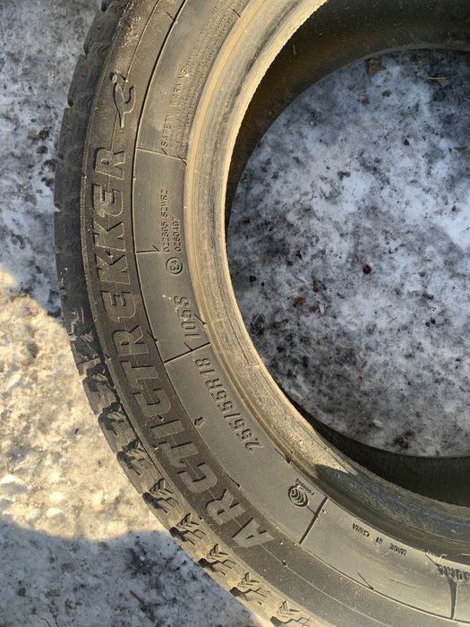 Продам хороши 2 балона всесезонная