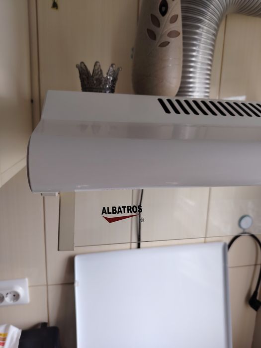 Hotă Albatros albă