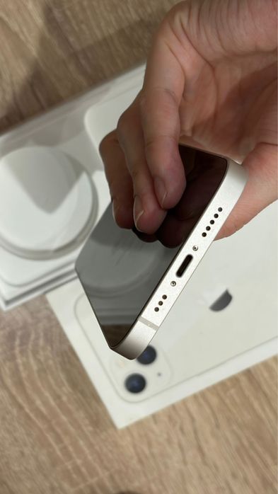 IPHONE 13 128гб в отличном состояний