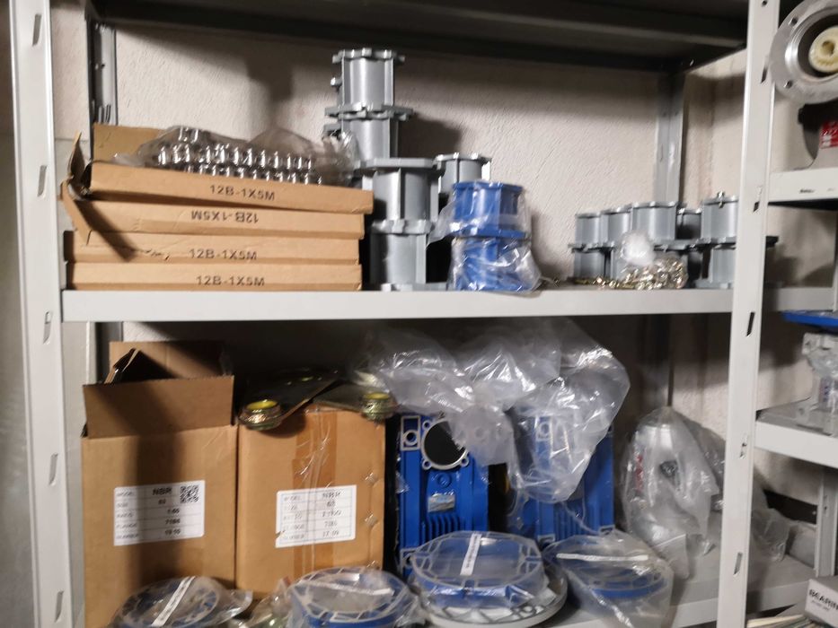 Ел. Мотори Редуктори и транспортни ленти