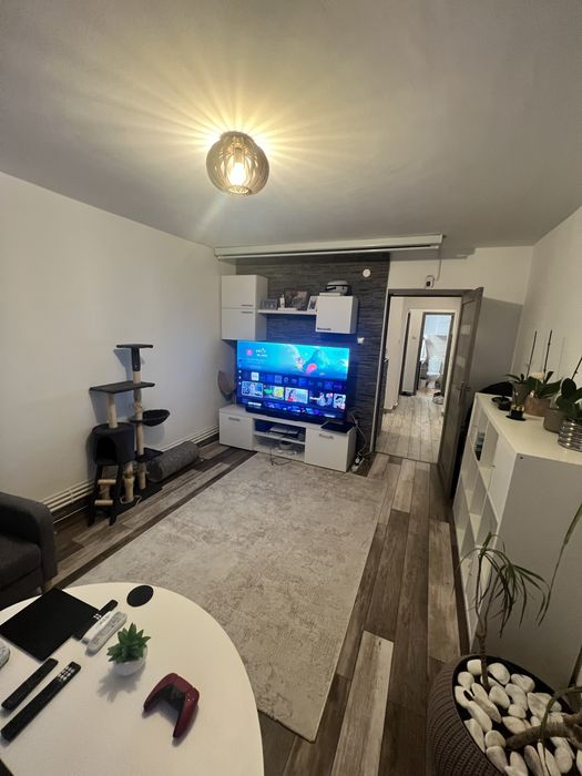 Apartament 3 Camere 70mp Zona i-uri