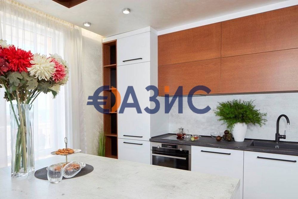 Продава се Тристаен апартамент в Свети Влас - 119 кв.м за 3752 €/кв.м - Снимка #3