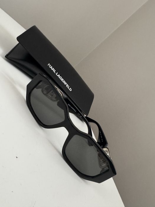 Слънчеви очила KARL LAGERFELD