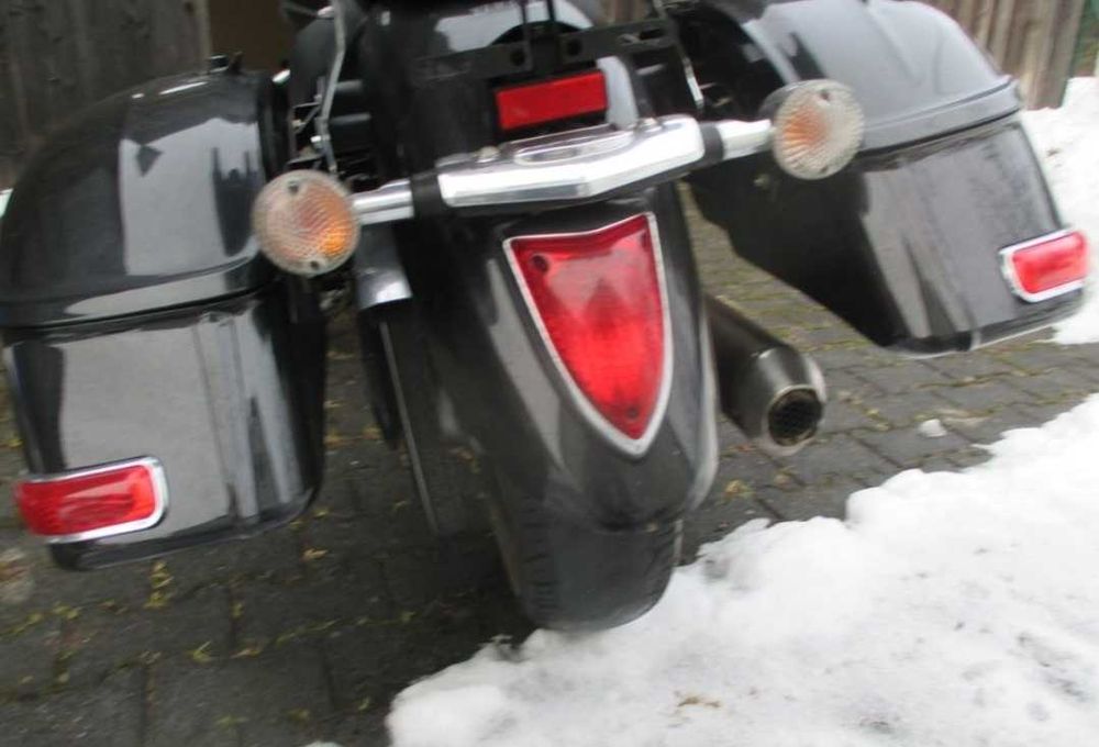 Vand Yamaha XVS 1300A Midnight Star ( cruiser-custom)