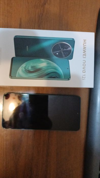 Продам телефон хуавей нова