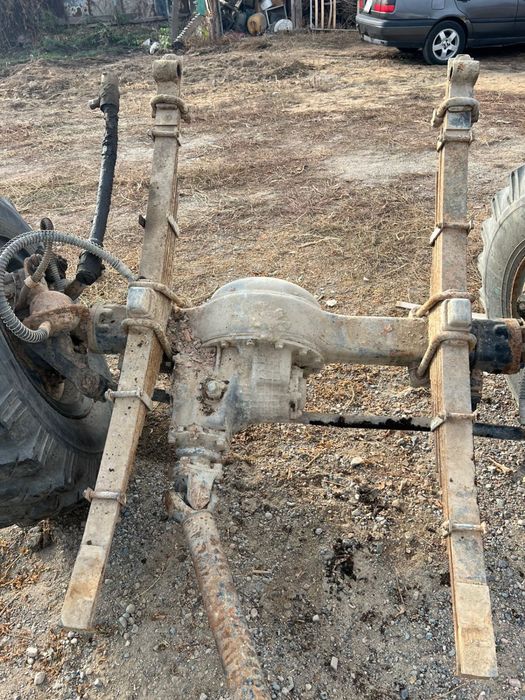 Мосты ,редуктор,передний мост