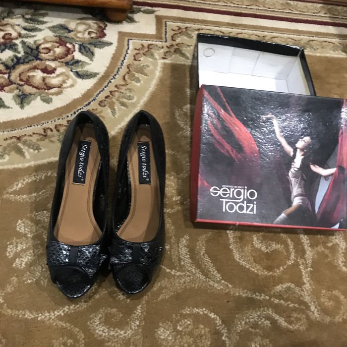 Дамски обувки