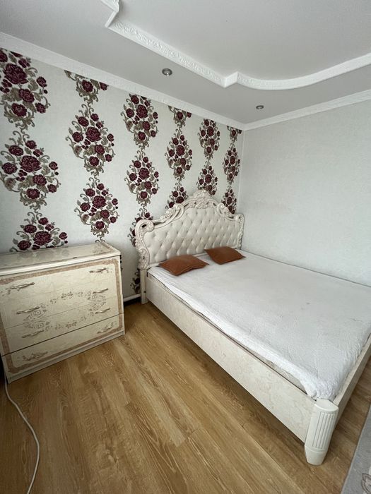 Мебель молочный цвет