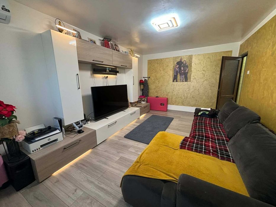 Apartament De Vanzare Complet Mobilat