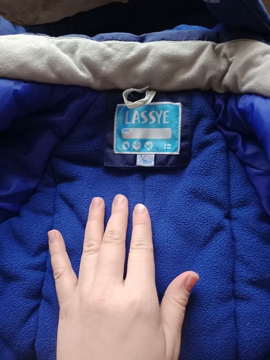 Продам зимнюю куртку мальчик