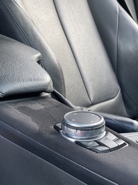 Colant / retapitare trimuri auto Alcantara piele