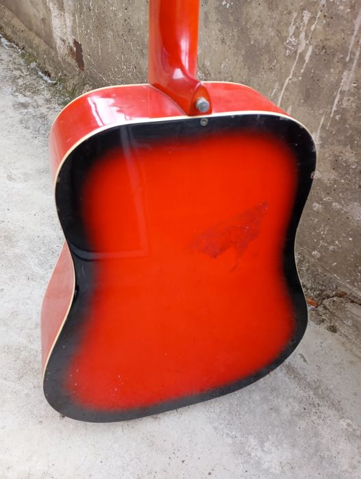 Chitara clasica din lemn