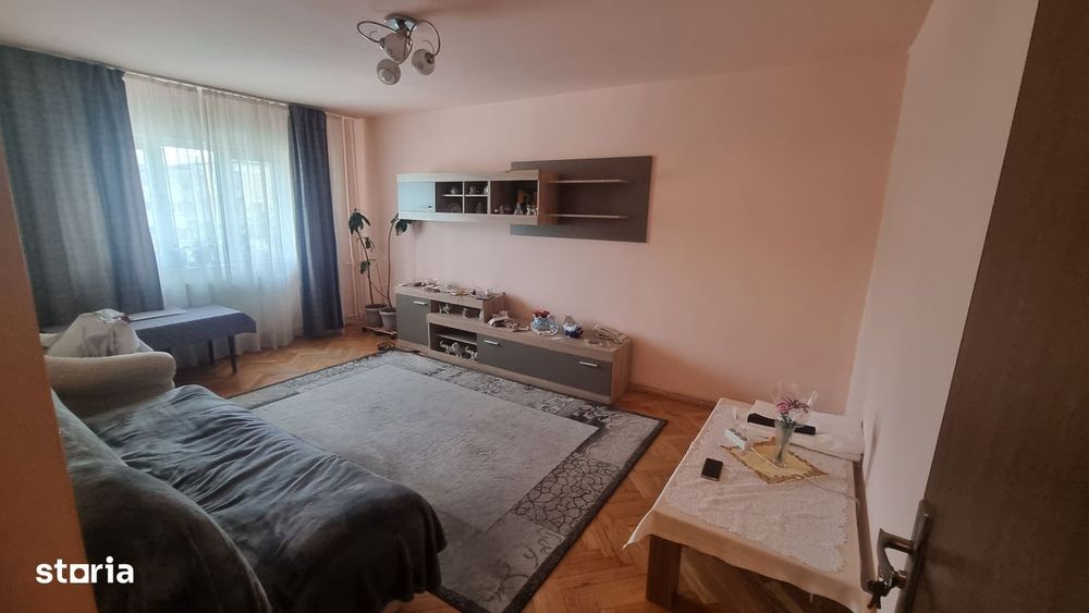 3 camere Rogerius