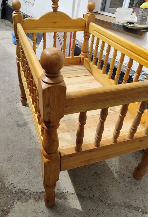 Продам детскую кроватку