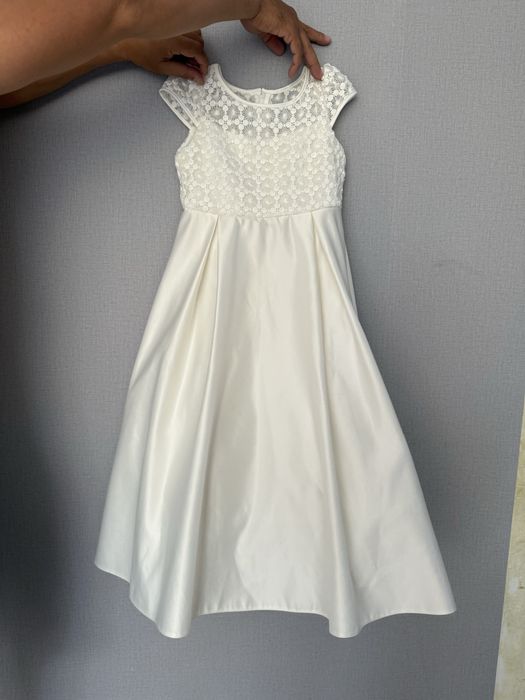 Нарядное летнее платье для девочки