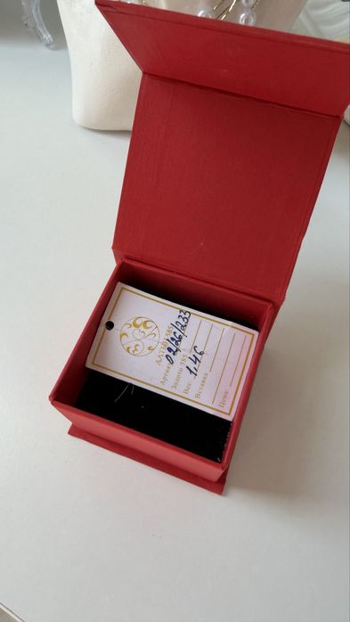 Новые золотые серьги, 585 проба