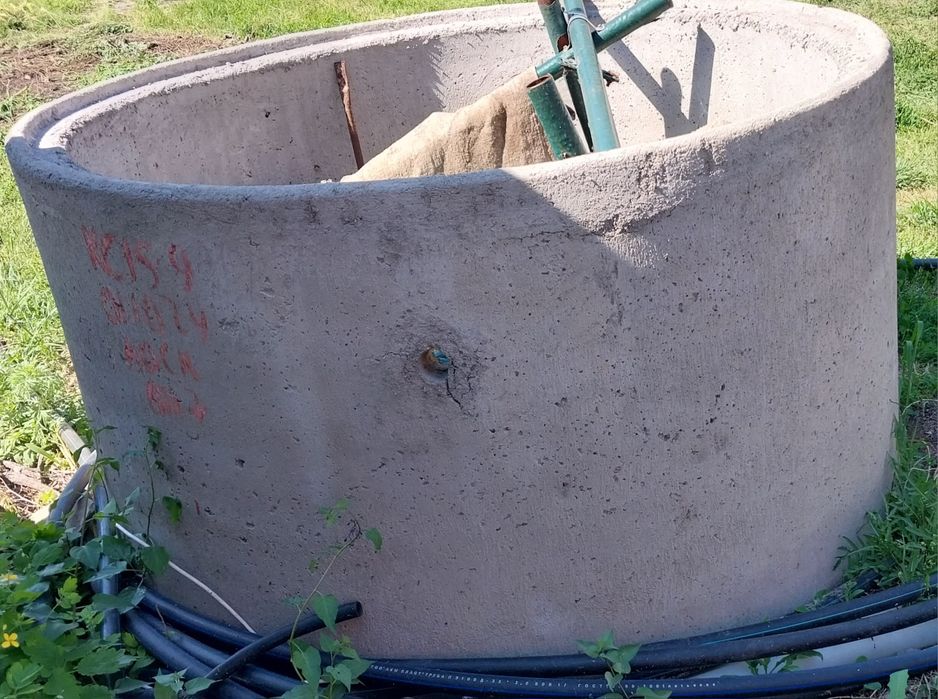 Продам канализационное кольцо.
