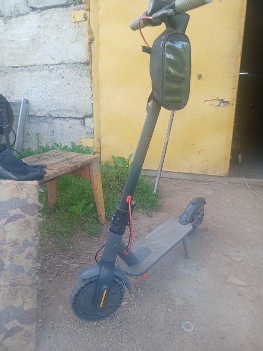 Электро самокат ксиоми