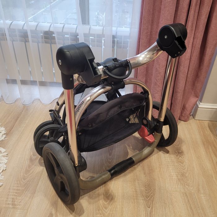 Продам коляску Mothercare 2в1