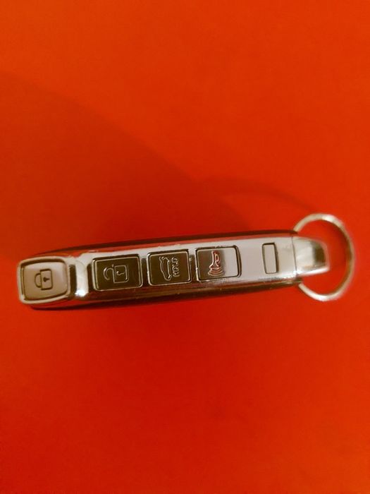 Ключь от авто от Киа к5