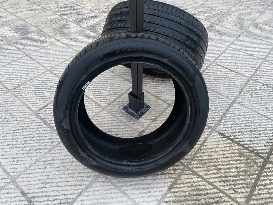 Летни гуми Pirelli Pzero 245 45 19