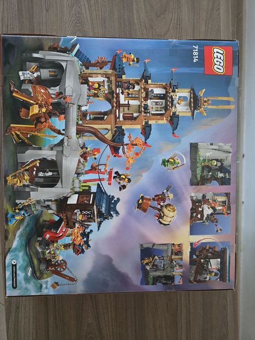 Lego Ninjago Лего Нинджаго Храмът на турнира в града