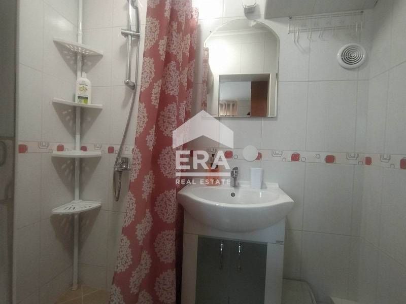 Продава се Четиристаен апартамент в Варна, Лятно кино Тракия - 102 кв.м за 2648 €/кв.м - Снимка #11