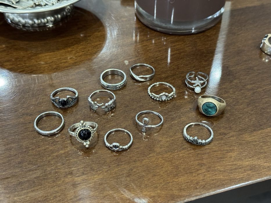 Кольца 12 штук все за 2000