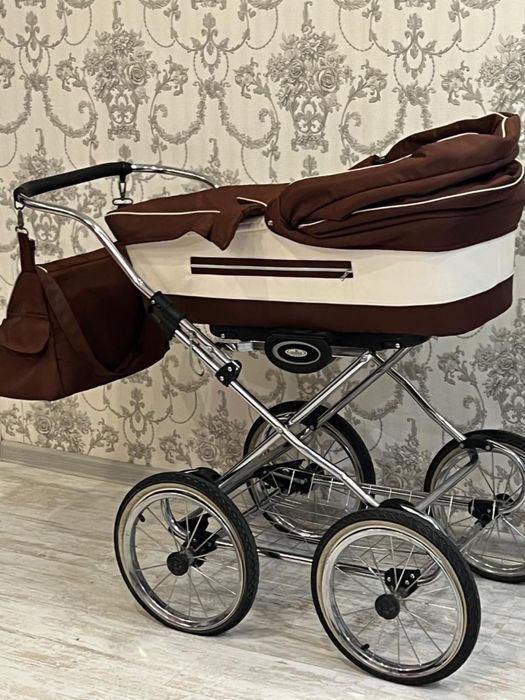 Продам детскую коляску