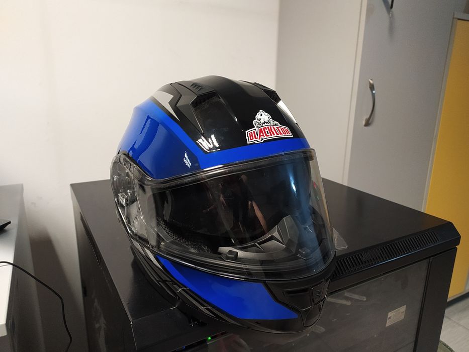 Модуларна каска за мотоциклет