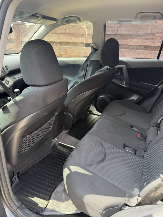 Toyota RAV4 2.2 D-4D 4x4 • 150 CP • 2012