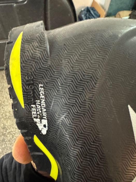 Ски обувки Atomic Hawx Magna 100 (27.0–27.5)