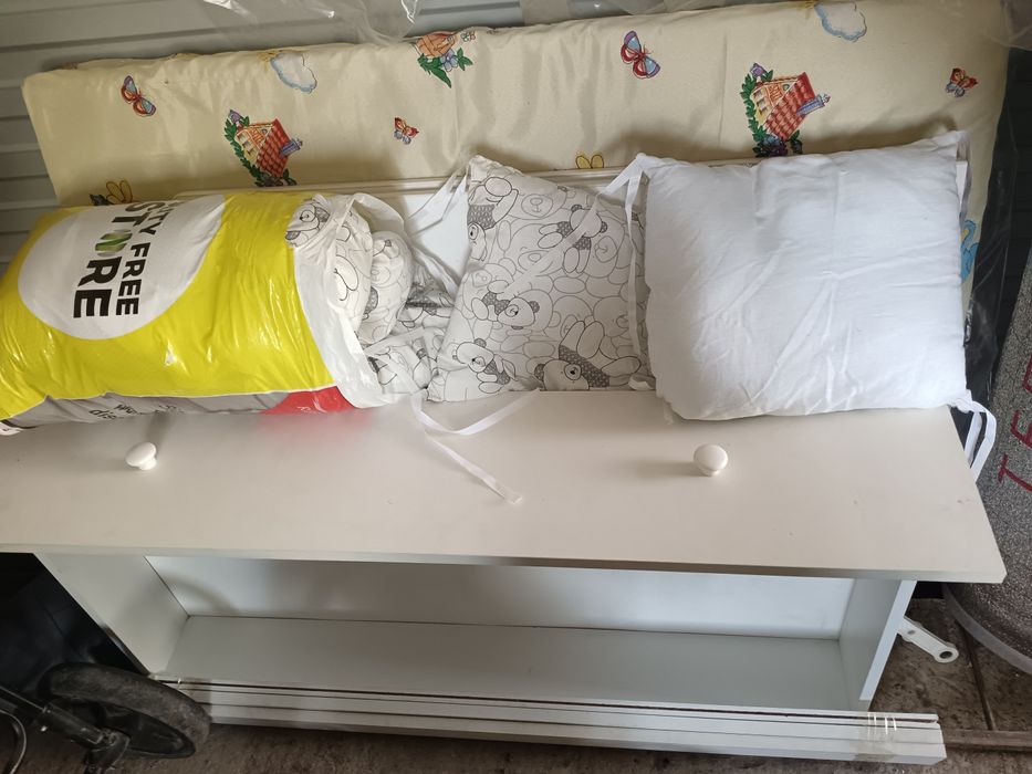 Коляску продам..