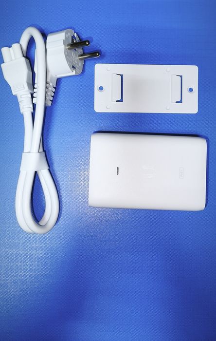 PoE адаптер Ubiquiti U-POE-at-EU