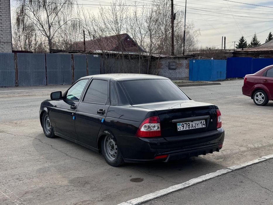 Продам приору 2 люкс плюс