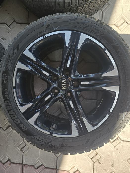 Продам диск на Kia K5