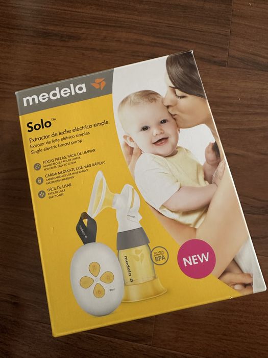 НОВА Електрическа двуфазна помпа за кърма Medela Solo + подарък