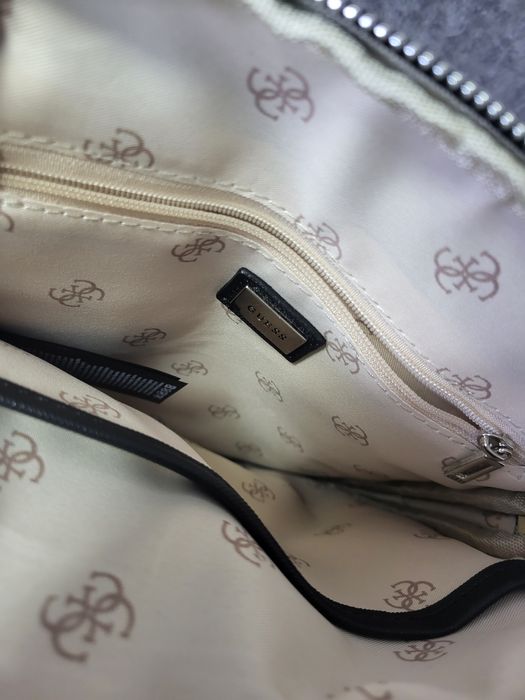 Guess мъжка чанта