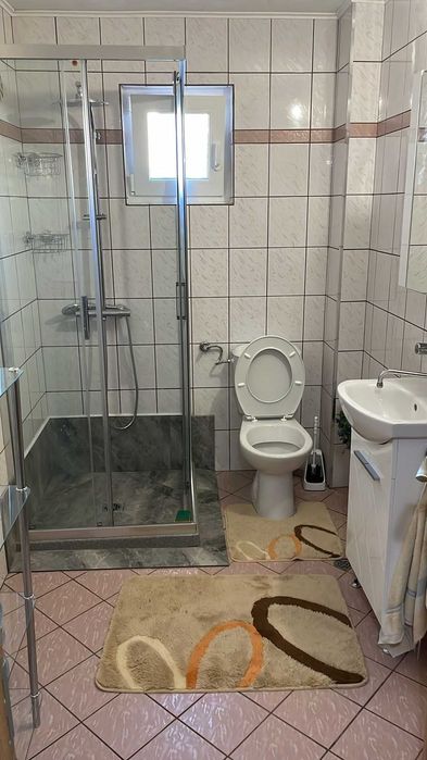 Продава се Тристаен апартамент в Варна, Победа - 95 кв.м за 2158 €/кв.м - Снимка #12