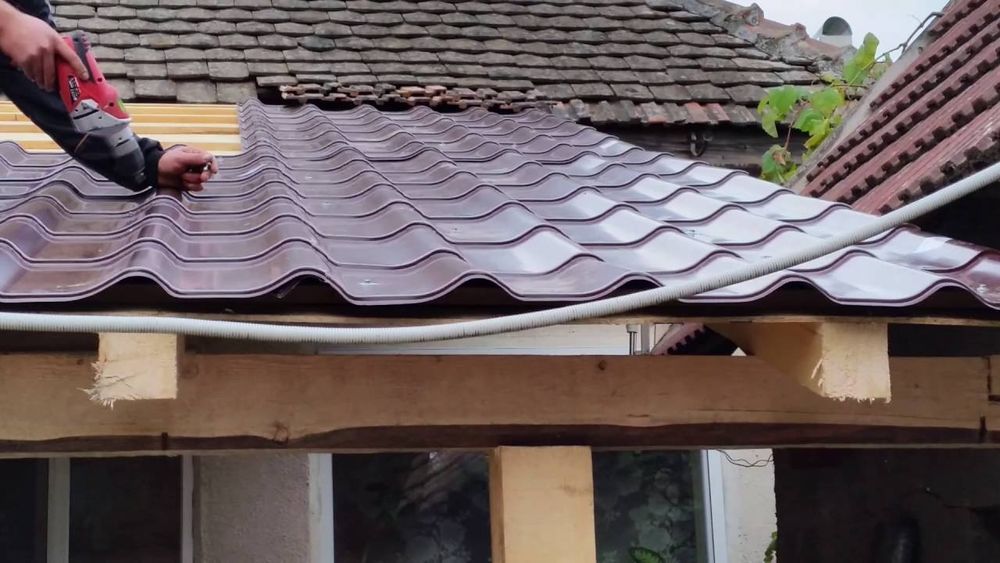 Montaj Profesional Acoperisuri din Tigla Metalica, Reparatii Acoperis