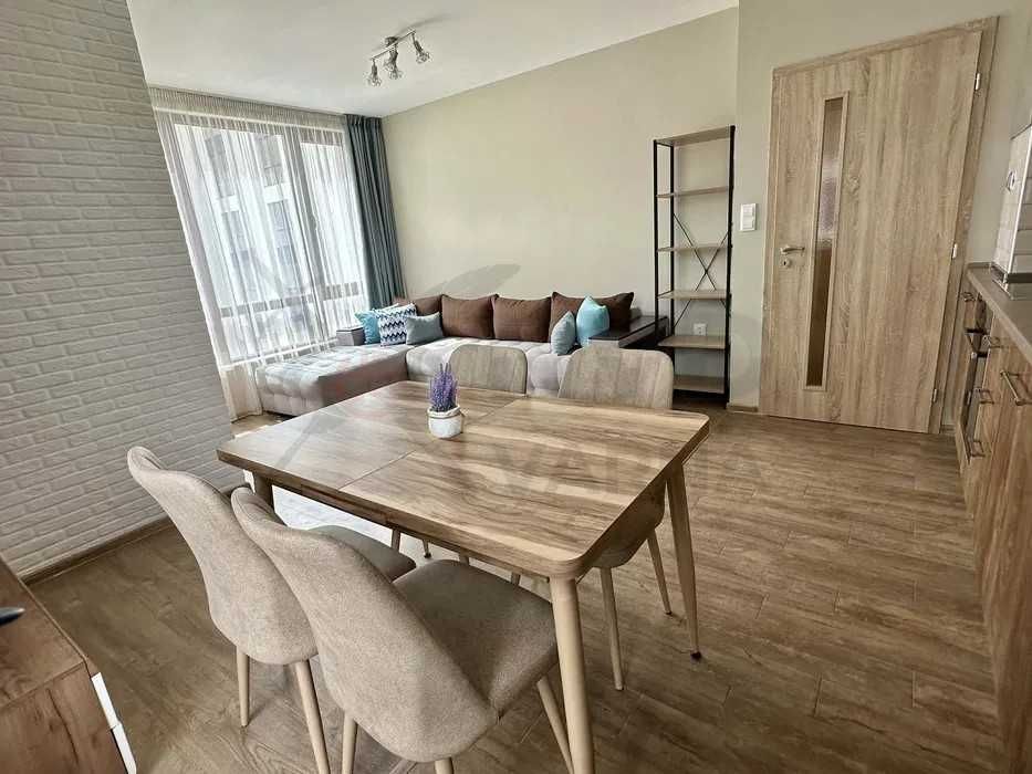 Двустаен апартамент с паркомясто във Възраждане 2! 21908592