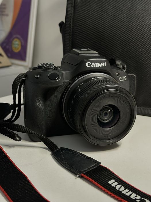 Фотокамера Canon EOS R50 Content Creator Kit черный