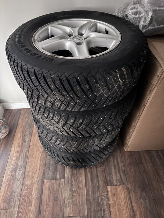 Комплект дисков с резиной goodyear на 16