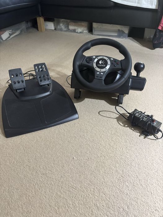 Volan Logitech Driving Force Pro
