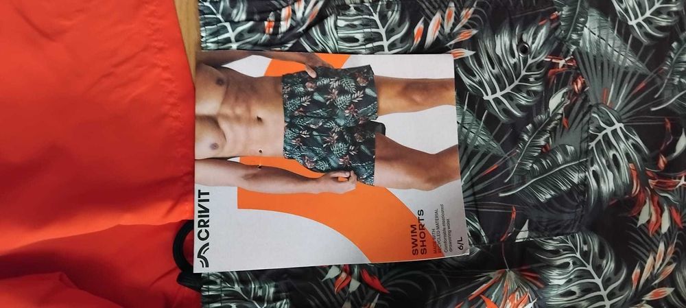 Lot 2 sorturi de plaja/baie ,barbati noi ,marime L