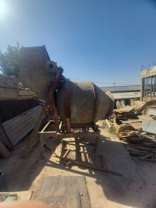 Бетономешалка в хорошем состояний