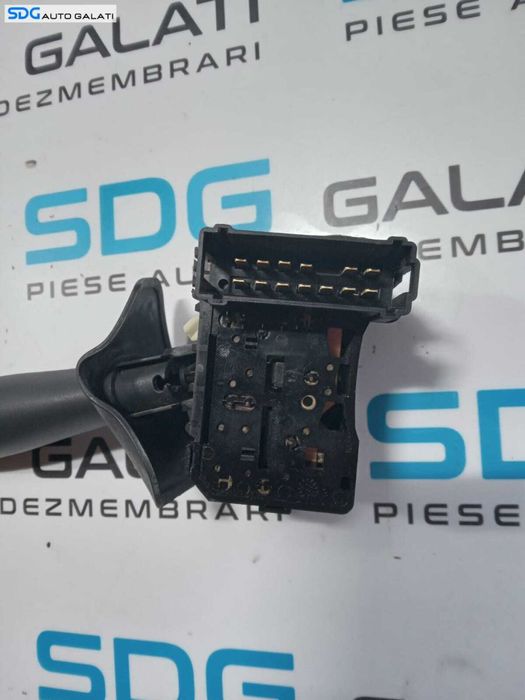 Maneta Stergator Stergatoare Dacia Logan 1 2005 - 2012 Cod 8200792579 [B2556]